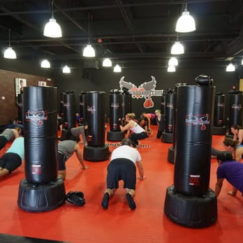 iLoveKickboxing - Gyms Near Me - Aurora, Illinois