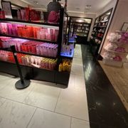 VICTORIA'S SECRET - Updated July 2025 - 23 Photos & 65