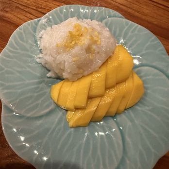 SAAO Thai & Sushi - Mango Sticky Rice - Thai Near Me - Reston, Virginia SAAO Thai & Sushi - Mango Sticky Rice - Thai Near Me - Reston, Virginia