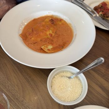 Grazie Ristorante - Italian Near Me - Toronto, Ontario Grazie Ristorante - Italian Near Me - Toronto, Ontario