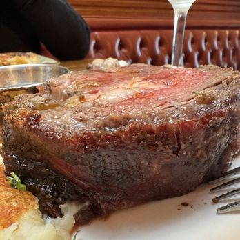 El Galleon - Prime rib - American Near Me - Avalon, California