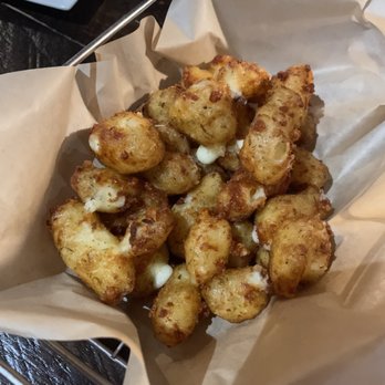 Sconni's Alehouse & Eatery - Delicious cheese curts - American Near Me - Schofield, Wisconsin