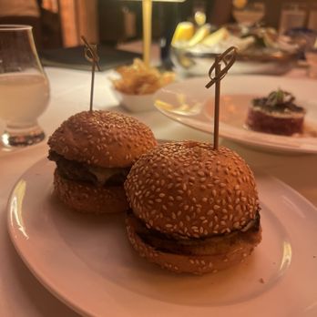 The Ruxton - Wagyu Beef Sliders (SO GOOD!) - Steakhouses Near Me - Baltimore, Maryland The Ruxton - Wagyu Beef Sliders (SO GOOD!) - Steakhouses Near Me - Baltimore, Maryland