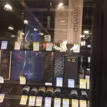 Total Wine & More - You buy it- I'll help you drink it!! - Beer, Wine & Spirits Near Me - Fort Myers, Florida Total Wine & More - You buy it- I'll help you drink it!! - Beer, Wine & Spirits Near Me - Fort Myers, Florida