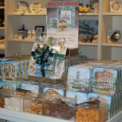 Historic Charleston Foundation - Cheese wafers, key lime cookies in Charleston tins. YUM!