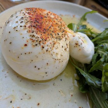 Comptoir Principal - Buratta - Brasseries Near Me - Paris, 75