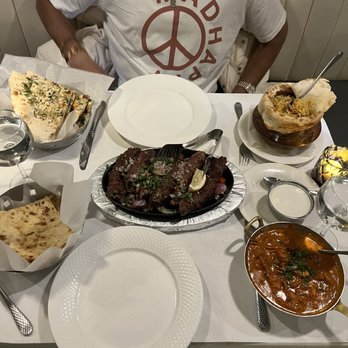 Chola - Dinner layout - Indian Near Me - New York, New York Chola - Dinner layout - Indian Near Me - New York, New York