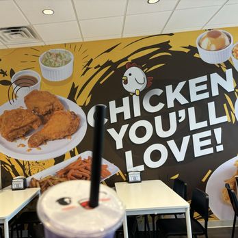Kukuruku crispy chicken - 16 oz Boba Taro Tea - Desserts Near Me - Lakeland, Tennessee