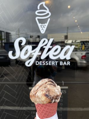 Softea Dessert Bar by null