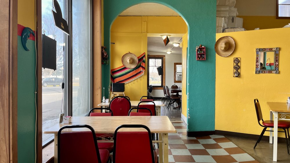Taqueria Y Antojitos Los Lopez Logo