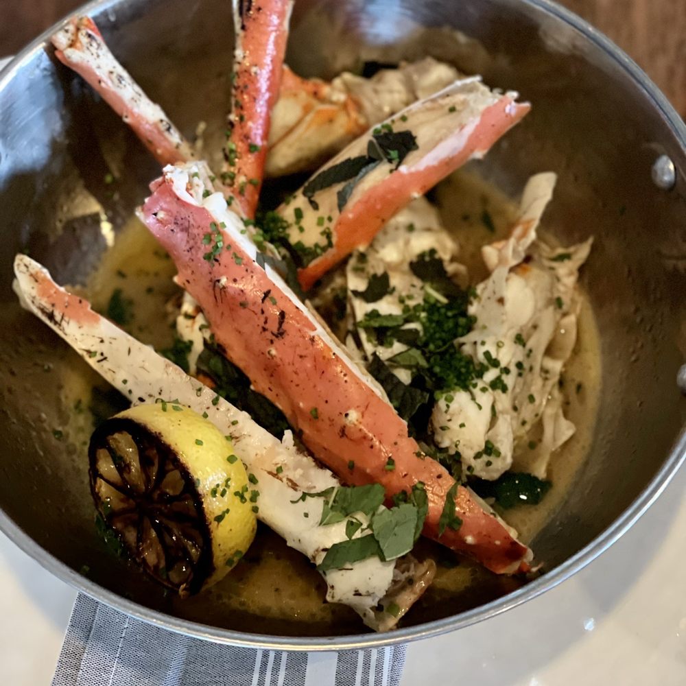 Brix 25 - Crab legs - New American Near Me - Gig Harbor, Washington