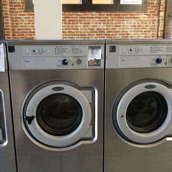 The Lost Sock Laundromat - Laundromat Near Me - Riverside, California