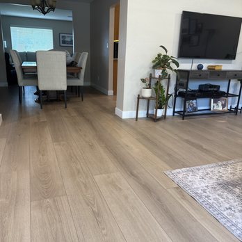 Mocean Flooring - Dining area flooring - Flooring Near Me - Chandler, Arizona