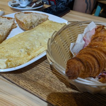 Artisa - Just alright - Bakeries Near Me - Barcelona, B Artisa - Just alright - Bakeries Near Me - Barcelona, B