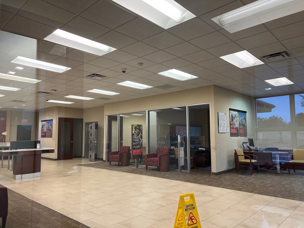 WELLS FARGO BANK Updated April 2024 1020 Exchange St, Greensboro