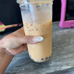 Flower Mill and Me - Thai milk tea with boba. Very tasty