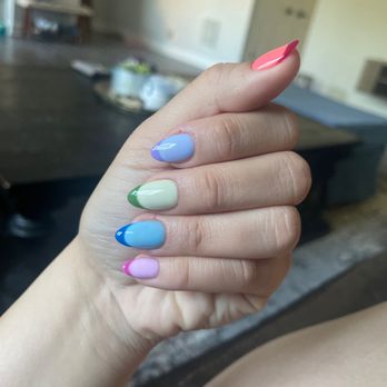 Zzenails - Nails - Nail Salons Near Me - Evanston, Illinois Zzenails - Nails - Nail Salons Near Me - Evanston, Illinois