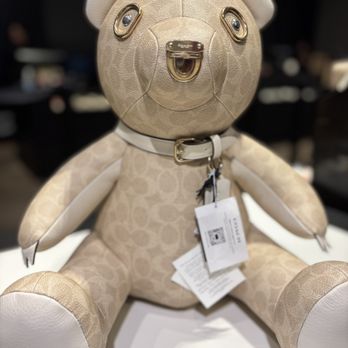 COACH Outlet - Leather Goods Near Me - Orlando, Florida COACH Outlet - Leather Goods Near Me - Orlando, Florida
