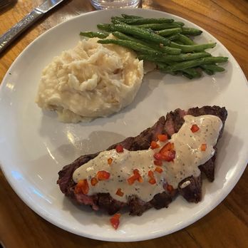 520 Bar & Grill - Steak Gorgonzola - Bars Near Me - Bellevue, Washington