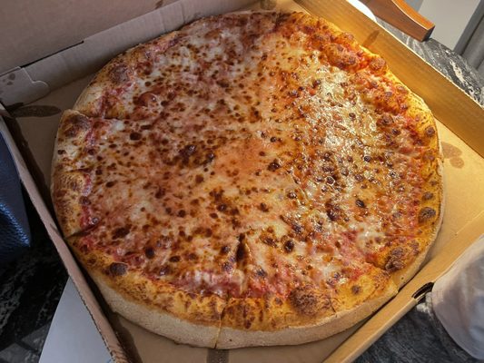 Ernesto's Pizza by null