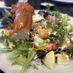 Gridiron Sportsbar - Beer battered chicken strips & side salad