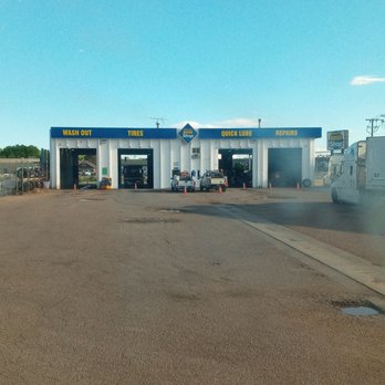 Boss Truck Shop - Exterior - Commercial Truck Repair Near Me - Ogden, Utah Boss Truck Shop - Exterior - Commercial Truck Repair Near Me - Ogden, Utah