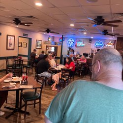 George’s Restaurant Bar & Catering - Dining area.