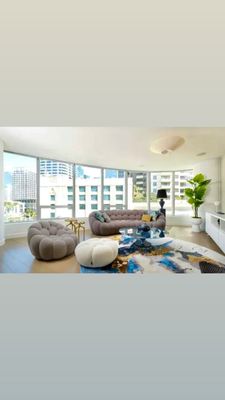 Pacific Gate By Bosa by null