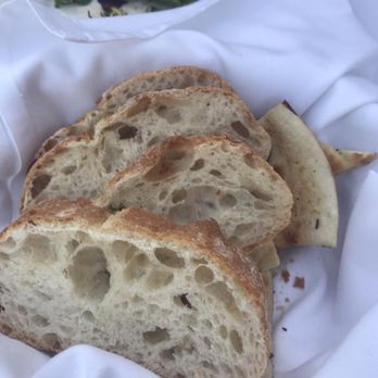 Luna Rossa - Endless free bread - Italian Near Me - Tustin, California Luna Rossa - Endless free bread - Italian Near Me - Tustin, California