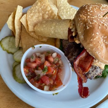 High Rock Cafe - BUILD YOUR BURGER with side of chips and salsa - New American Near Me - Wisconsin Dells, Wisconsin