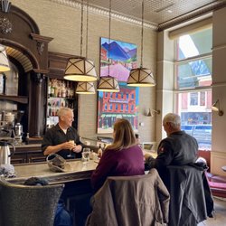 New Sheridan Bar - Parlor bar