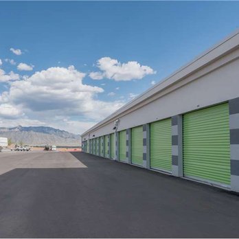 Extra Space Storage - Alternate Beauty Image - Self Storage Near Me - Rio Rancho, New Mexico