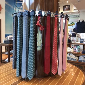Vineyard Vines - Women's Clothing Near Me - Savannah, Georgia Vineyard Vines - Women's Clothing Near Me - Savannah, Georgia
