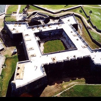 Castillo de San Marcos - This foto was after remodeled the building after too many hurricanes hit. - Landmarks & Historical Buildings Near Me - Saint Augustine, Florida