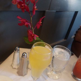 The Warehouse - Mimosa - Seafood Near Me - Alexandria, Virginia