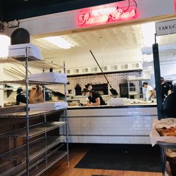 Frank Pepe Pizzeria Napoletana