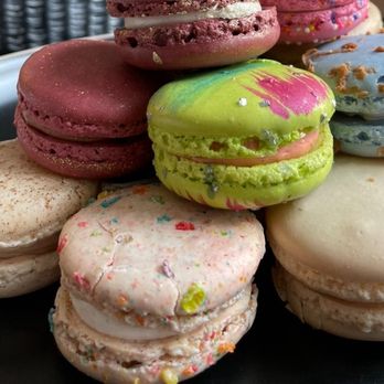 Lady Yum - Denny Triangle - Macarons Near Me - Seattle, Washington Lady Yum - Denny Triangle - Macarons Near Me - Seattle, Washington