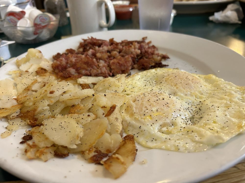 The Round Table Cafe