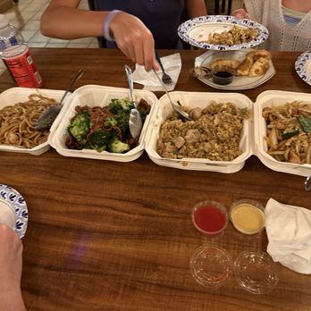 China Boat Restaurant - We ordered chicken fried rice, 2 containers of chicken lo mein, and following that beef and broccoli. So delicious! - Chinese Near Me - Lahaina, Hawaii China Boat Restaurant - We ordered chicken fried rice, 2 containers of chicken lo mein, and following that beef and broccoli. So delicious! - Chinese Near Me - Lahaina, Hawaii