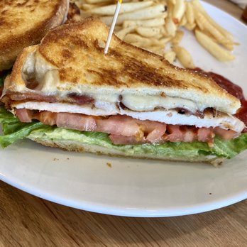 Scrambled - Bacon avocado chicken sandwich - Breakfast & Brunch Near Me - Henderson, Nevada Scrambled - Bacon avocado chicken sandwich - Breakfast & Brunch Near Me - Henderson, Nevada
