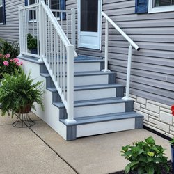 Casa Loma fine homes