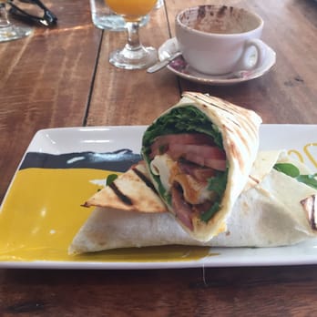 Pasini's Cafe Deli Wine Bar - The wrap - Breakfast & Brunch Near Me - Bicheno, TAS