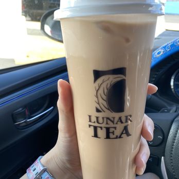 Lunar Tea - Classic milk tea - Coffee & Tea Near Me - Honolulu, Hawaii