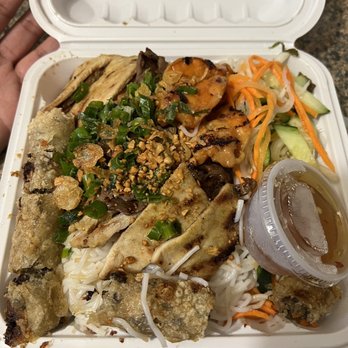 9 Mile Pho - Bun Dac Biet- Combination - Vietnamese Near Me - Aurora, Colorado