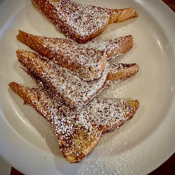 Don Reyes Airport Cafe - French Toast - Salad Near Me - Hesperia, California