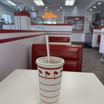 In-N-Out Burger - Burgers Near Me - Anaheim, California In-N-Out Burger - Burgers Near Me - Anaheim, California