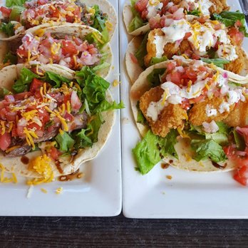 El Rancho del Norte - Steak (left) & fish (right) tacos - Puerto Rican Near Me - Hatillo, Puerto Rico
