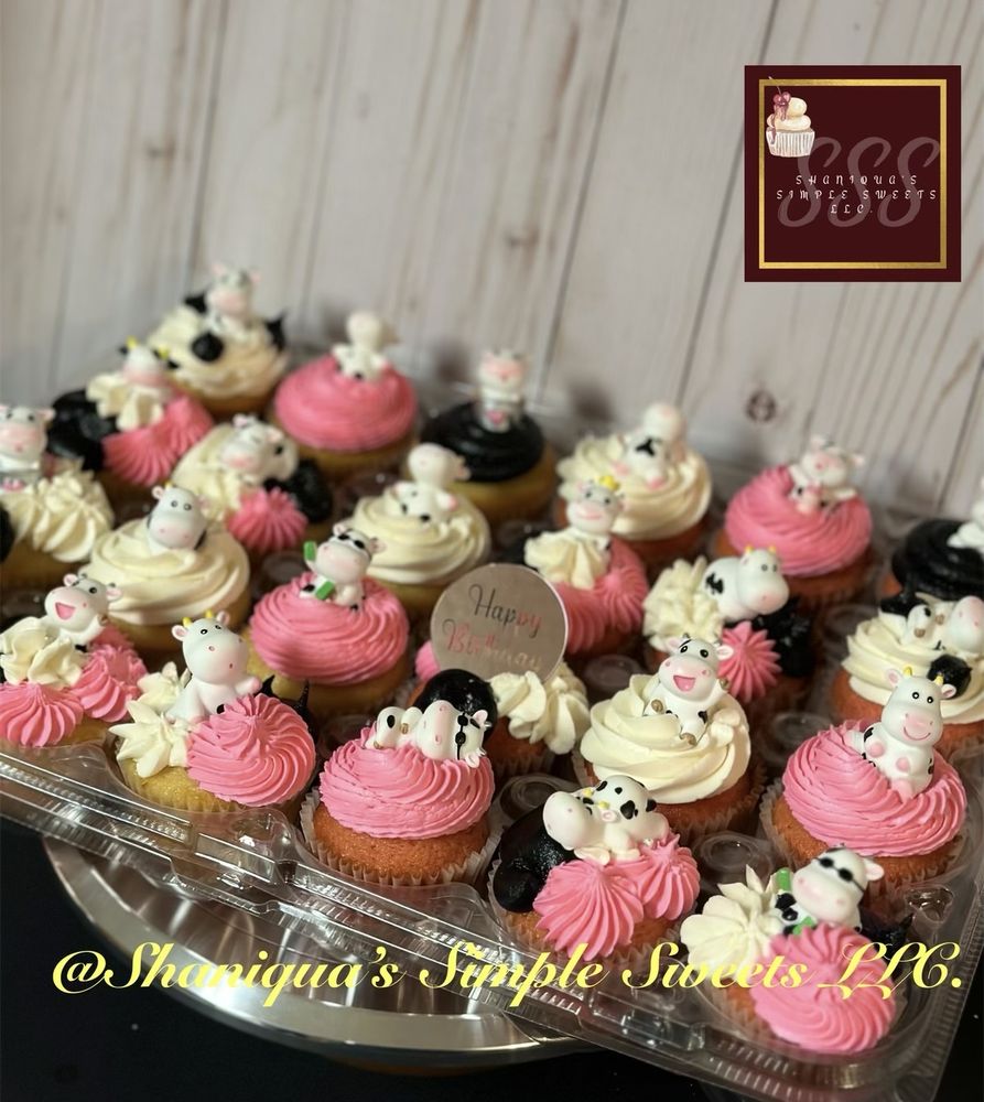 Shaniqua’s Simple Sweets Logo