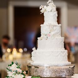 Jo's Custom Cakes and Catering, Inc - Wedding Cake