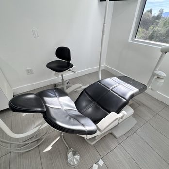 May Dental - Cosmetic Dentists Near Me - Valencia, California May Dental - Cosmetic Dentists Near Me - Valencia, California